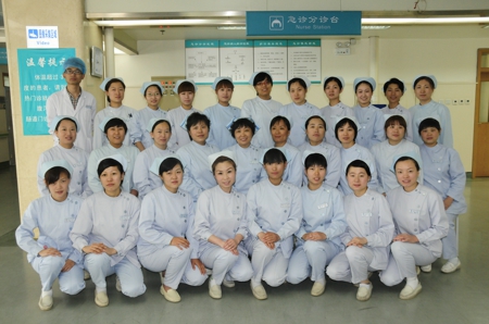 優(yōu)秀護(hù)理團(tuán)隊合影